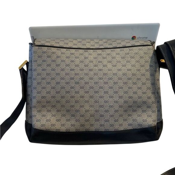 Gucci Black and Gray Crossbody Bag with Signature GG Pattern - Picture 4 of 13